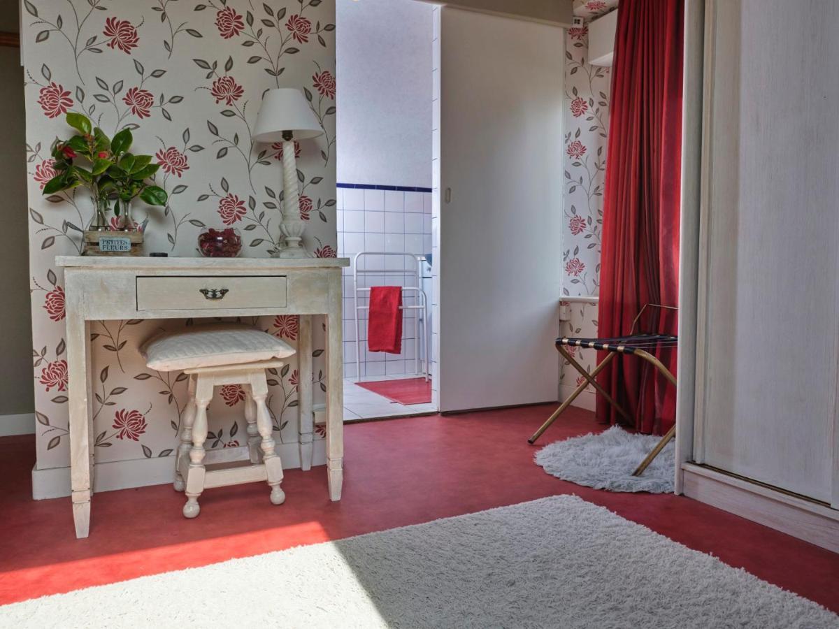Les Roses Bed and Breakfast Santec Eksteriør billede
